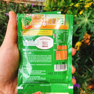  Dây 10 gói Milo Active Go lúa mạch 22g/gói. Date 05.2022