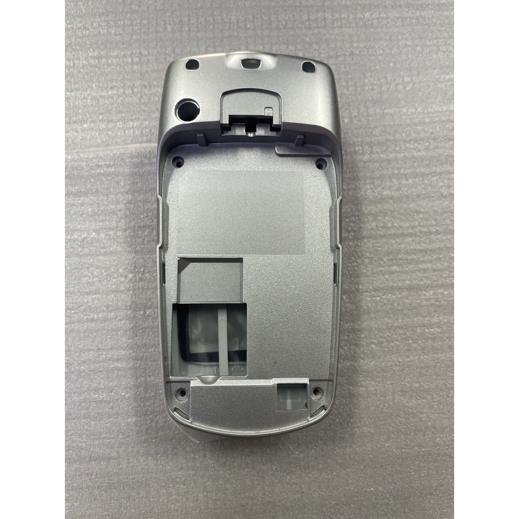 Vỏ điện thoại Samsung E715 không phím