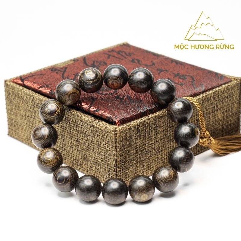 Vòng Trầm Hương Hạt Tròn Đơn Sánh Chìm