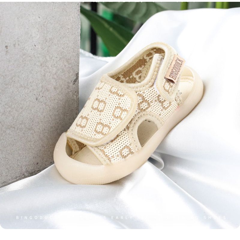 Sandal quai dán, dép tập đi cho bé, sandal tập đi, dép siêu nhẹ, chống vấp