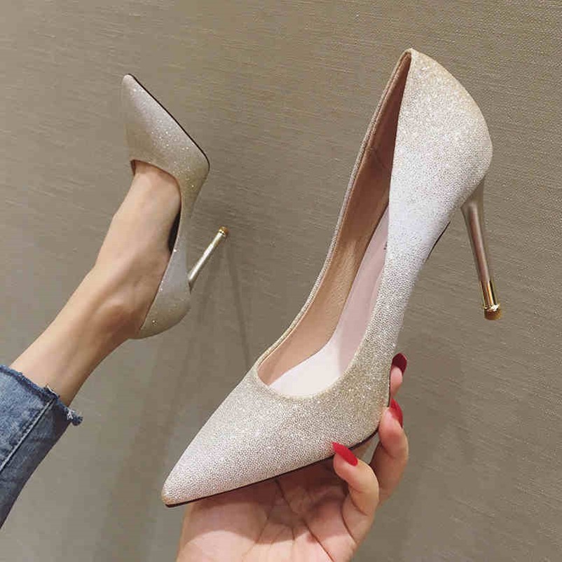 Búp Bê bít mũi kim tuyến 7p