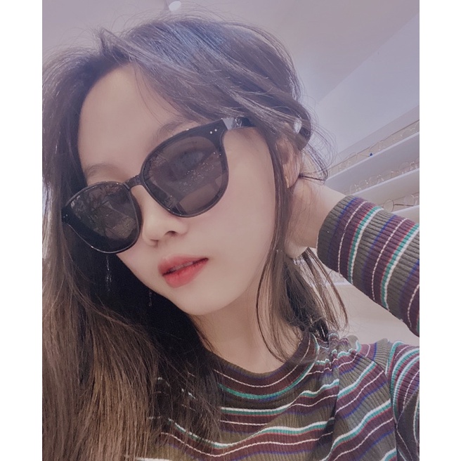 Kính Vuông Form Basic