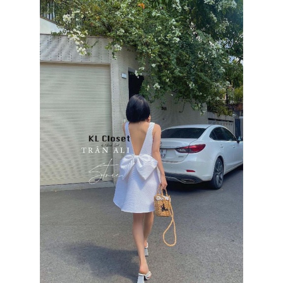 Váy nơ sát nách Đầm xuông hở lưng