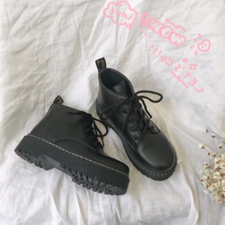 Giày boot dr 4cm da lì có sẵn