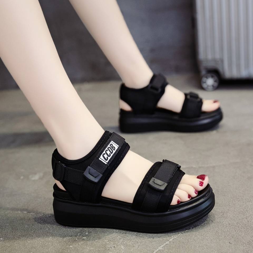 Dép da nữ giày bánh mì Giày Sandal Thể Thao Đế Xuồng Dày Dễ Phối Đồ Cho Học Sinh