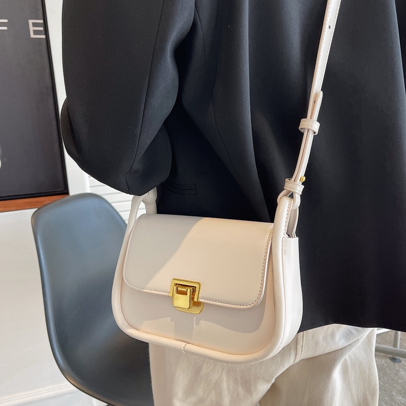 Túi xách nữ cá tính đeo chéo và kẹp vai năng động