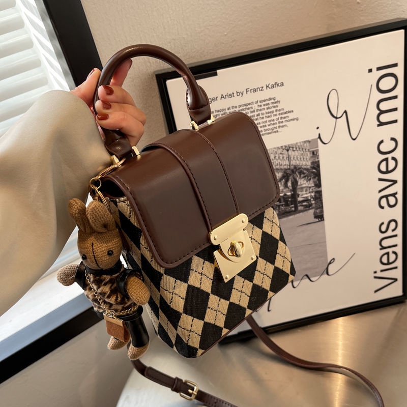 Túi Đeo Chéo Đựng Điện Thoại Phong Cách Phương Tây Thời Trang Cao Cấp 2022