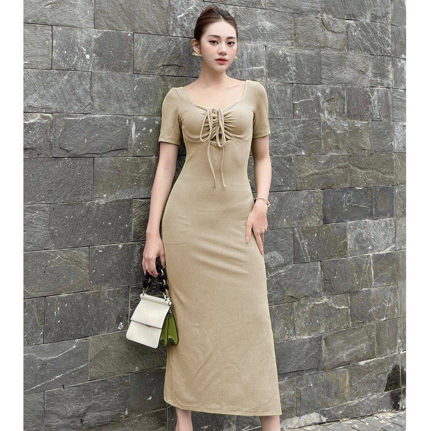 Đầm tay ngắn rút dây ngực ôm body dáng dài xẻ tà trơn cực xinh , chất thun gân mềm mát
