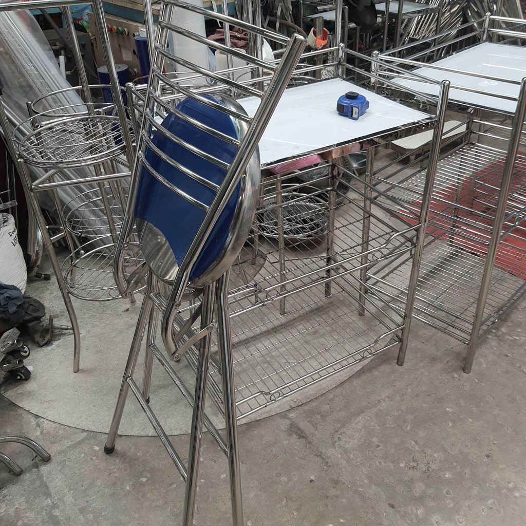 Ghế xếp 8 song , inox có lưng dựa cao lên mặt ghế 60cm/70cm/80cm . Hàng dày 1mm , chắc chắn , sử dụng an tâm .