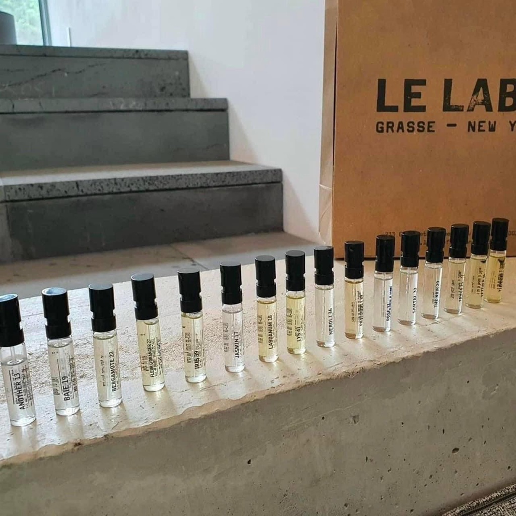 Set mini Discovery Set gồm 17 Vial x 1,5ml mùi hot nhất của Le Labo để lựa chọn mùi yêu thích nhất nhé!