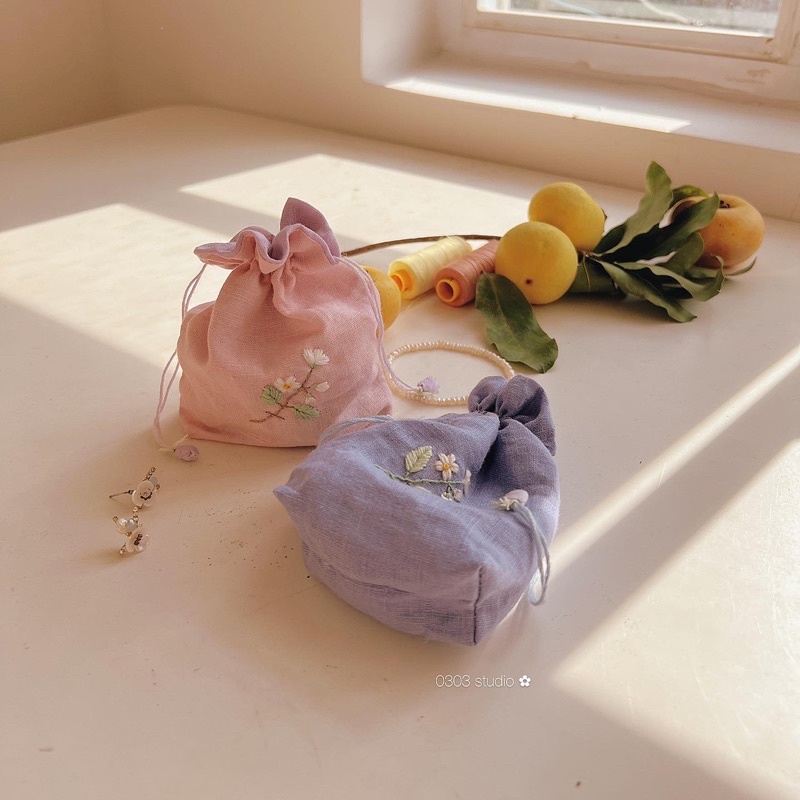 | 0303 studio | Túi vải lưu giữ trang sức thêu hoa