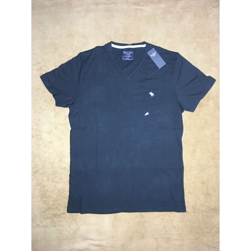 Áo thun nam cổ tim cotton tay ngắn màu đen Abercrombie&Fitch size S, M hàng mỹ