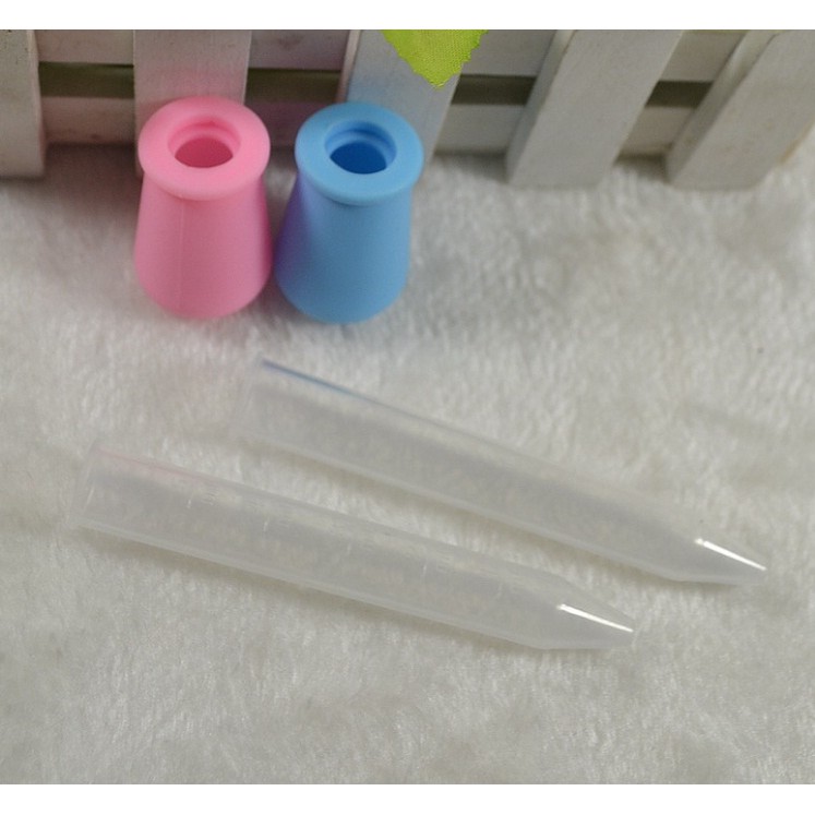 5 Ống hút sữa, thuốc cho bé