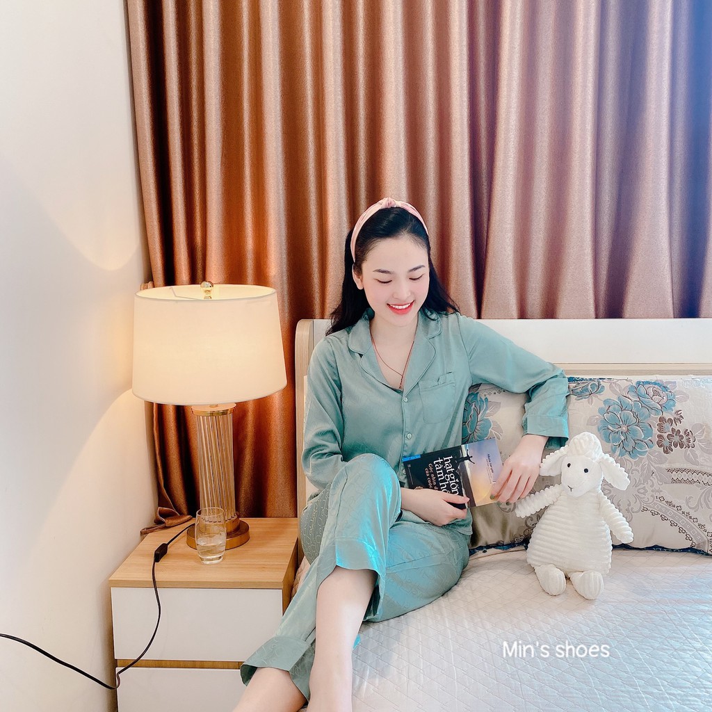 Min's Shoes - Bộ Ngủ Dài Tay Nữ Lụa Cao Cấp Họa Tiết B101