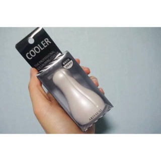 Thanh lăn lạnh ice calming cooler aritaum.