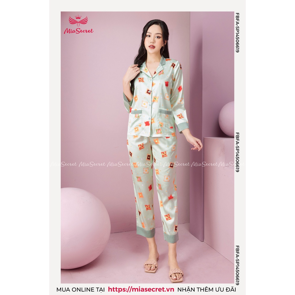 Bộ Đồ Ngủ Pyjama Mia Secret Lụa Thái Cao Cấp - Họa Tiết Bánh Mì Vuông Nhiều Màu Dài Tay - SP14506619