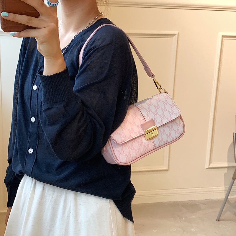 ( SẴN) Túi Xách Nữ Túi Đeo Vai Chữ Nhật Phiên Bản Hàn Quốc Sang Chảnh Số 1 Da Quảng Châu Cao Cấp B027