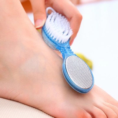 Dụng cụ chà gót chân 4 mặt – massage, làm sạch chân