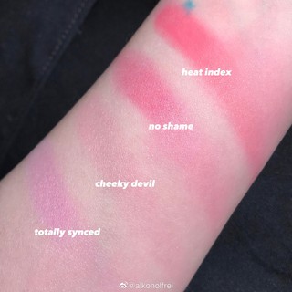 Má Hồng Dạng Kem MAC Glow Play Blush