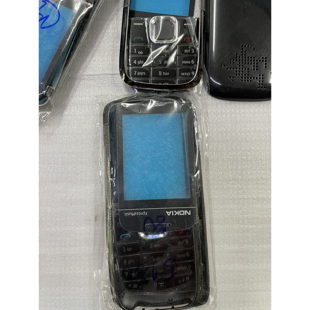 Vỏ Điện thoại Nokia 5130 Không sườn có phím
