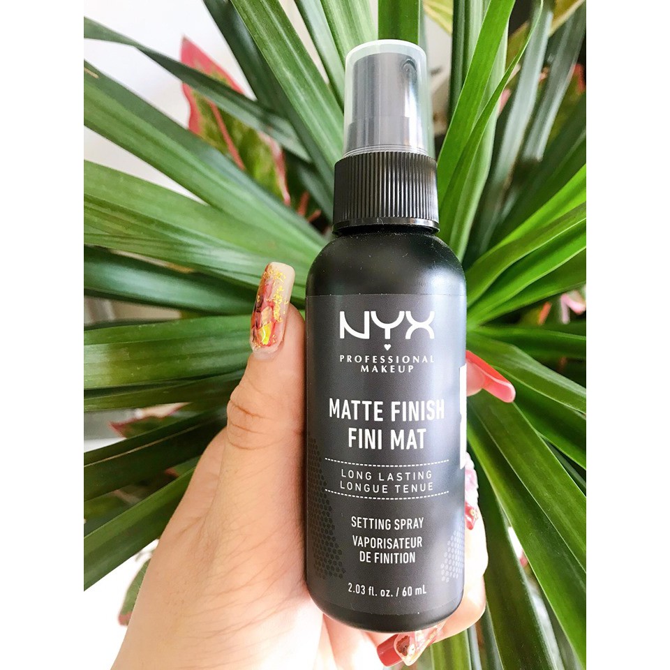Xịt Nyx Matte Finish Setting Spray Matte