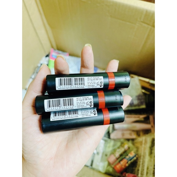 Son môi bền màu, Son lì Rimmel Lasting Finish Extreme Lipstick