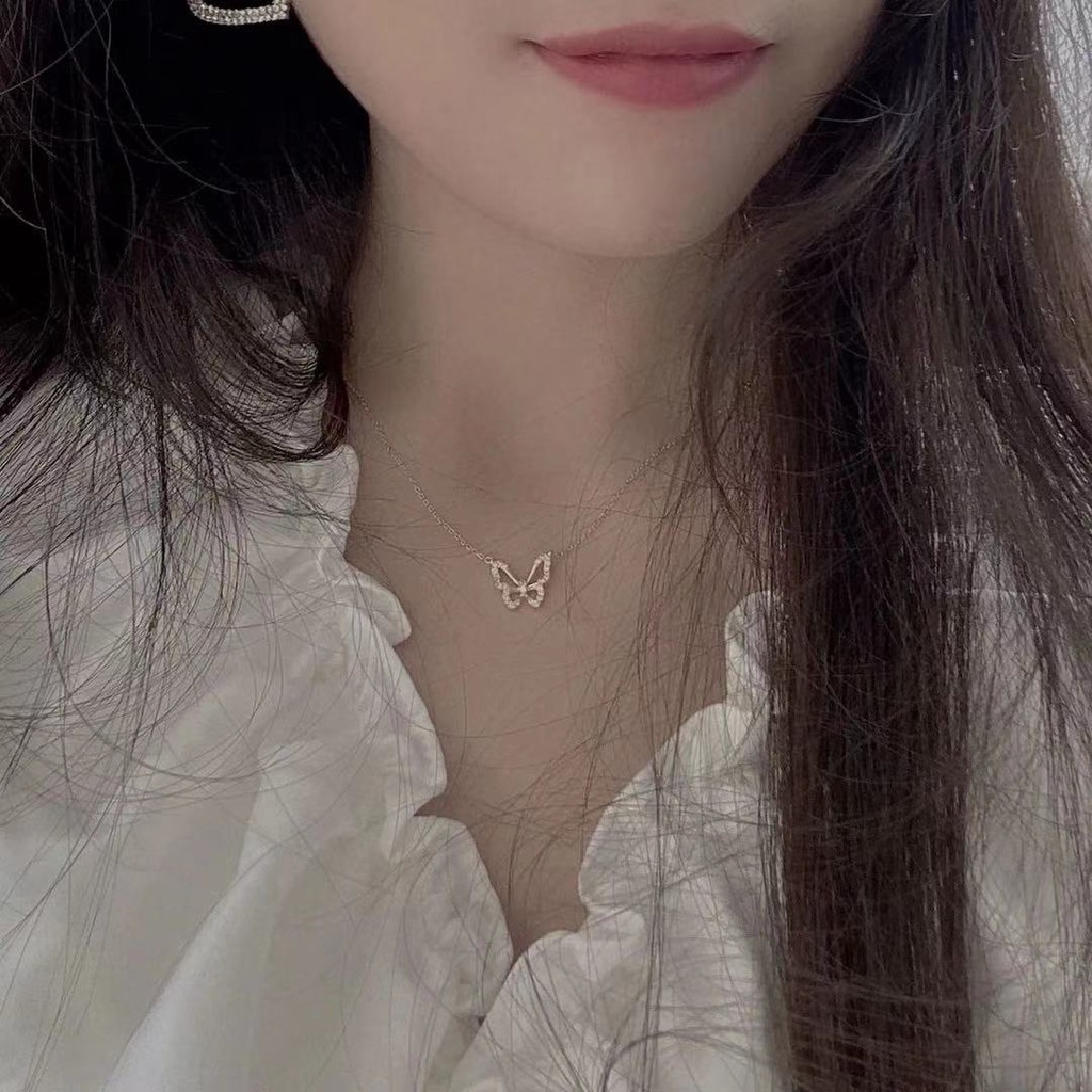 Vòng cổ Mặt Hình Bướm Thời Trang