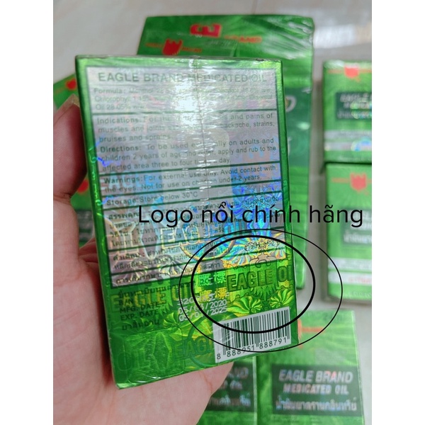 DẦU GIÓ XANH CON Ó EAGLE BRAND MEDICATED OIL SINGAPORE