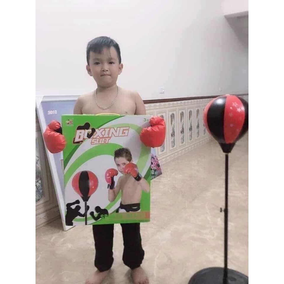 BỘ ĐỒ CHƠI ĐẤM BỐC CHO BÉ
