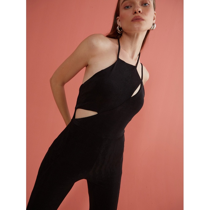 COCO SIN - Jumpsuit Cut Out Thun Ánh Kim Đen