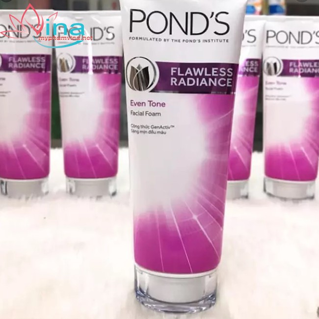 Sữa rửa mặt trắng da cao cấp PONDS Flawless Radiance Whitening Facial Foam 100g Mẫu Mới