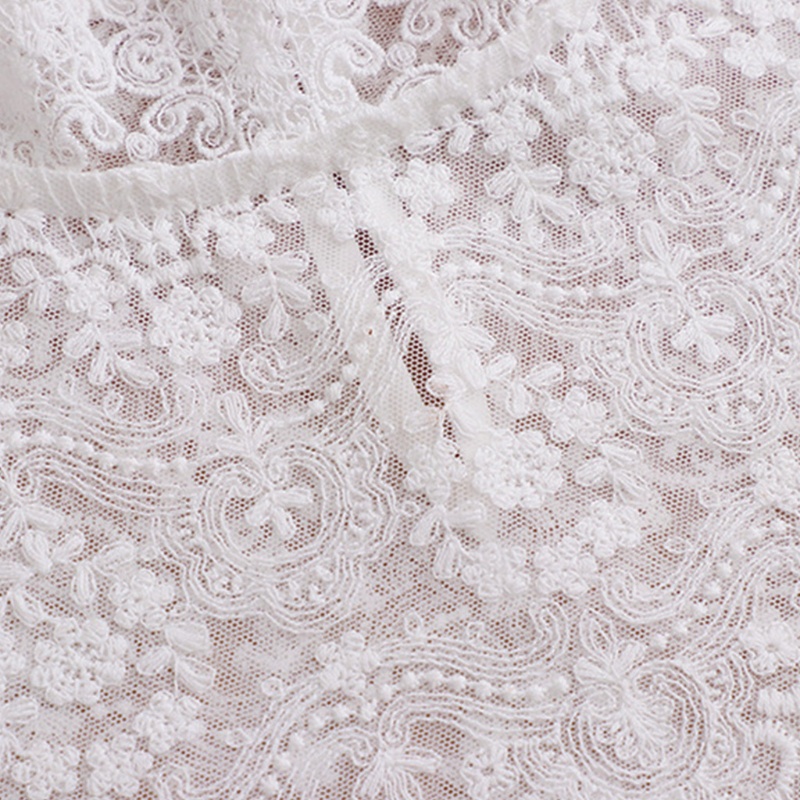 Áo Kiểu Cổ Đứng Phối Ren Họa Tiết Thêu Hoa Phong Cách Hoàng Gia Thanh Lịch Cho Nữ