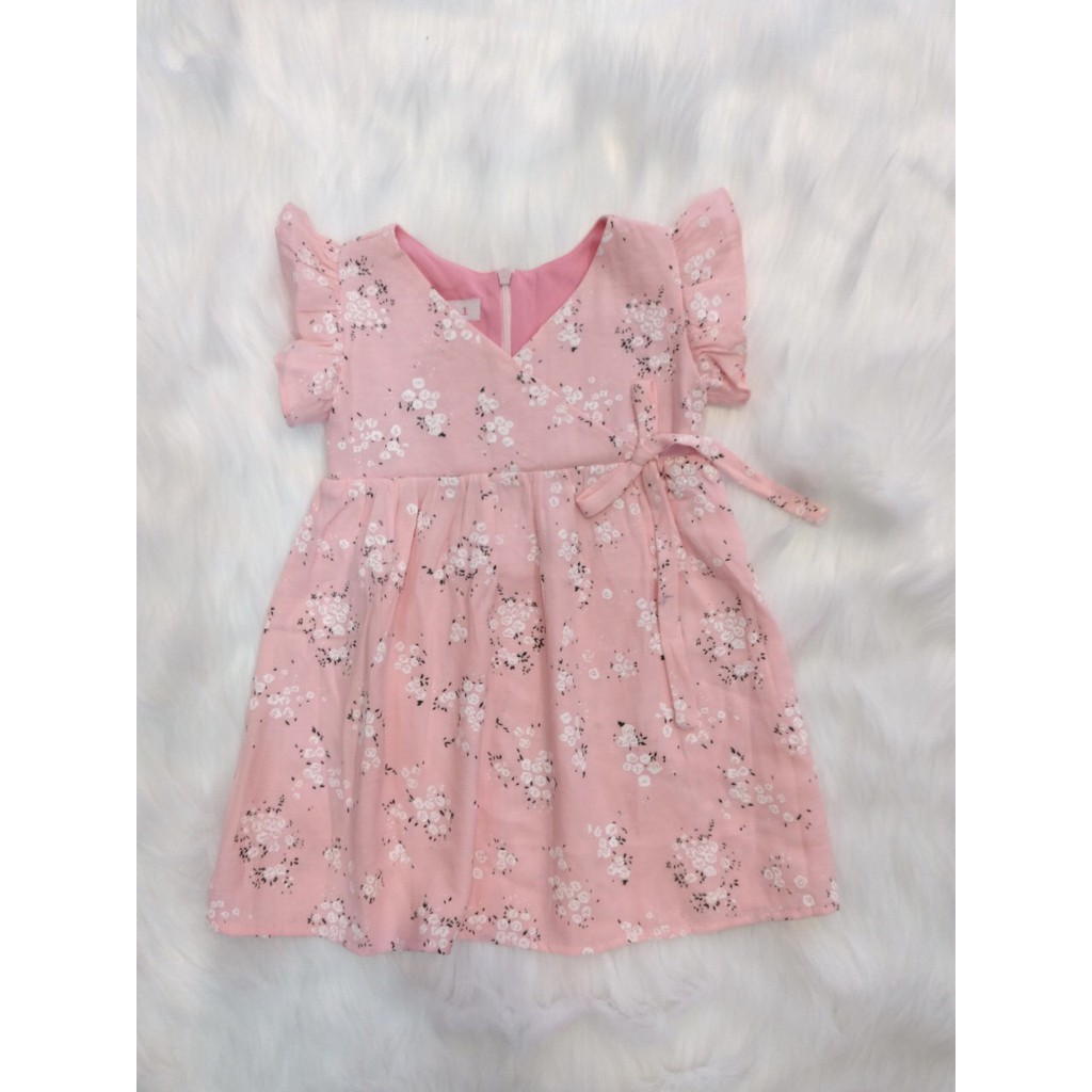 Đầm xinh họa tiết nhí cho bé