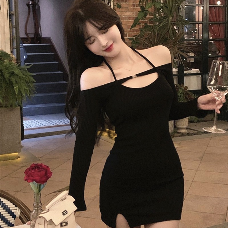 Đầm Ngắn Hai Dây Dáng Ôm Hở Vai Phong Cách Quyến Rũ Dành Cho Nữ