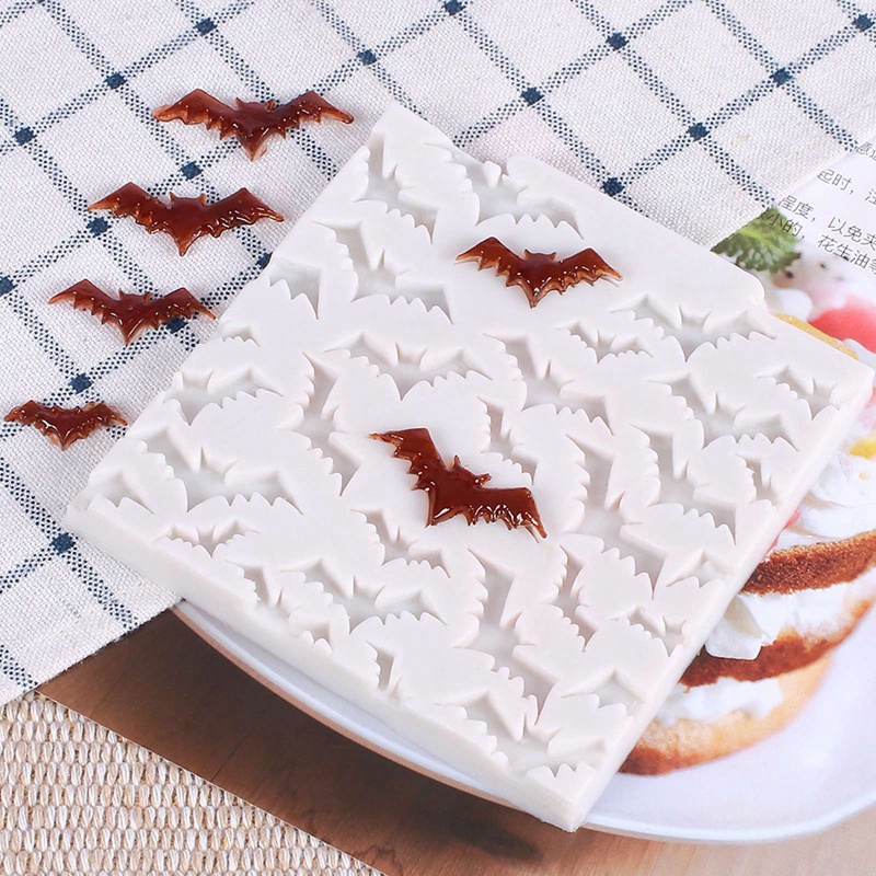 Khuôn Silicone Tạo Hình Làm Bánh/Xà Phòng Hình Đầu Lâu Phù Thủy Dơi 3D DIY