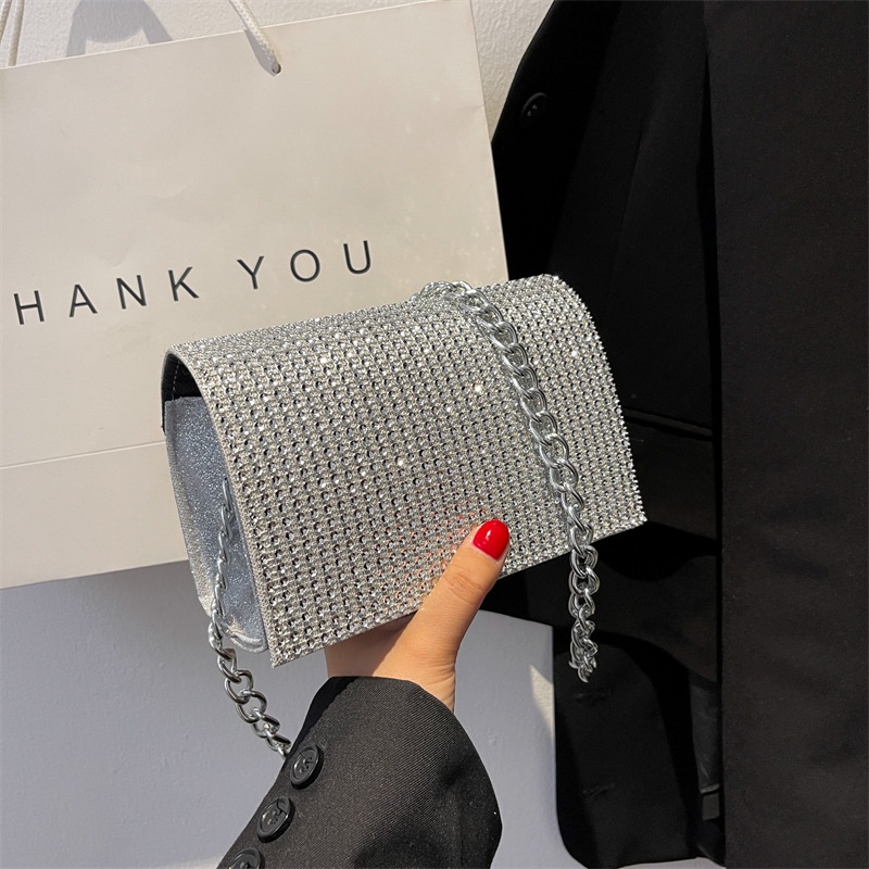 Túi Đeo Chéo Đính Đá Lấp Lánh Có Dây Đeo Mắc Xích Cao Cấp Thời Trang Mùa Hè Dành Cho Nữ 2022