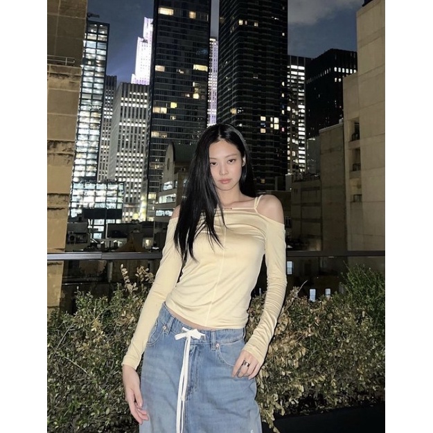 Quần Jennie Jeans Ống Suông Rộng Chun Ẩn Xanh Retro Tôn Dáng