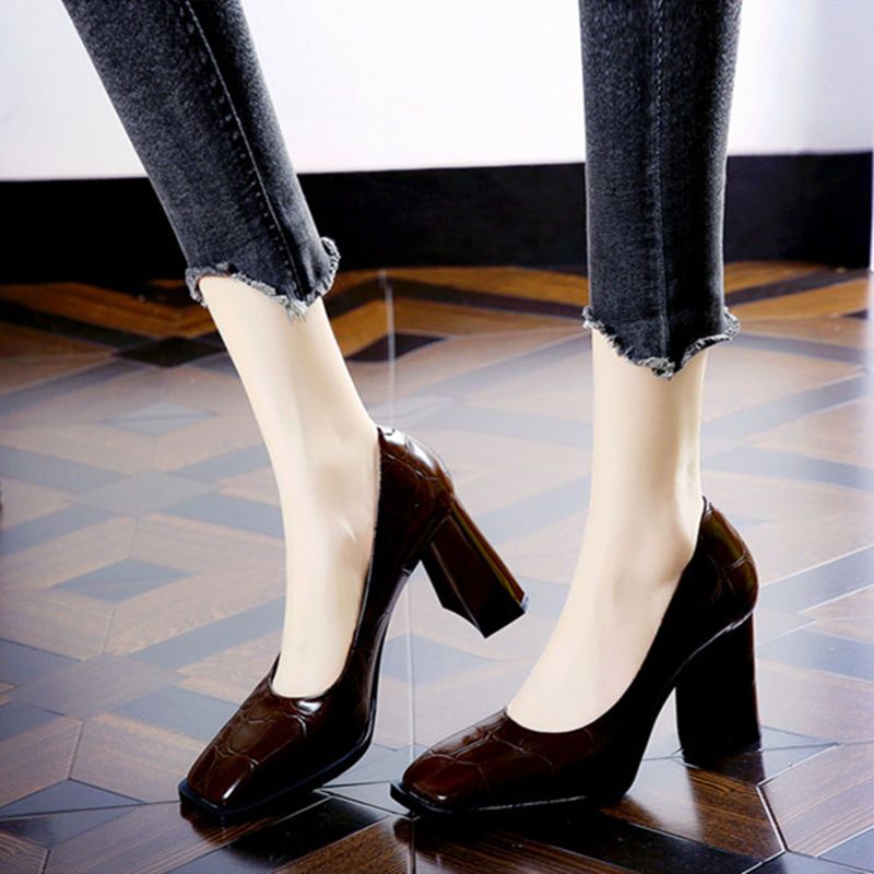 Giày Gót Dày Mũi Vuông Phong Cách Retro Thời Trang Mùa Thu Hàng Mới Dành Cho Bạn Nữ 22 Tuổi