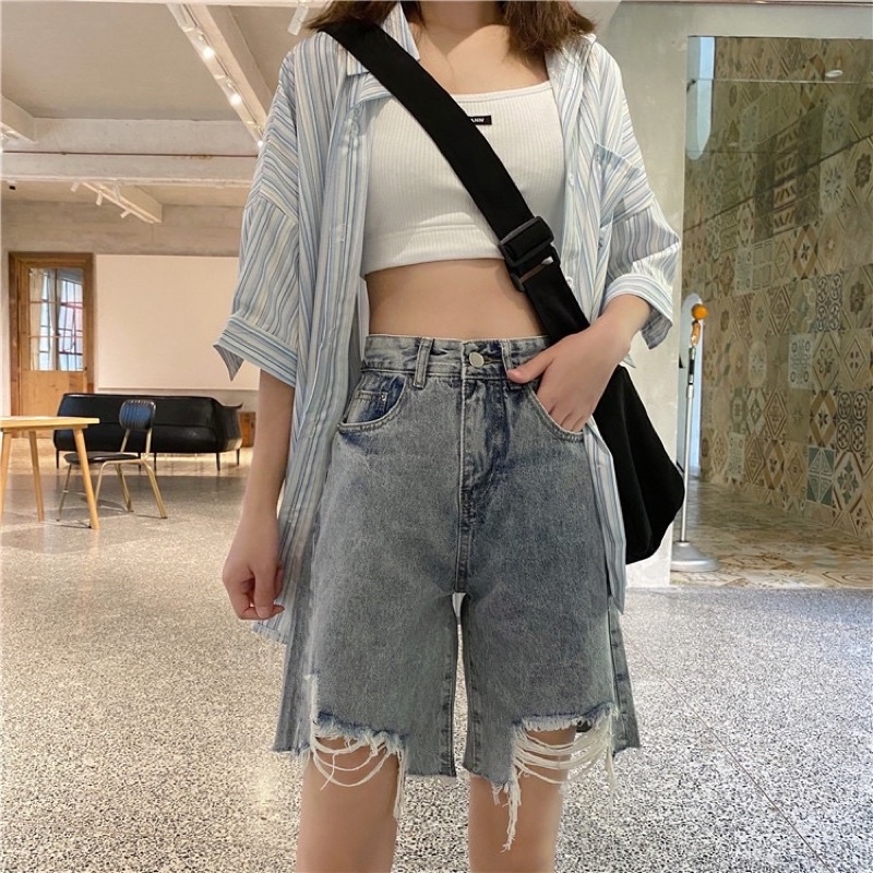 Quần Ngố xanh rách 2 bên chân