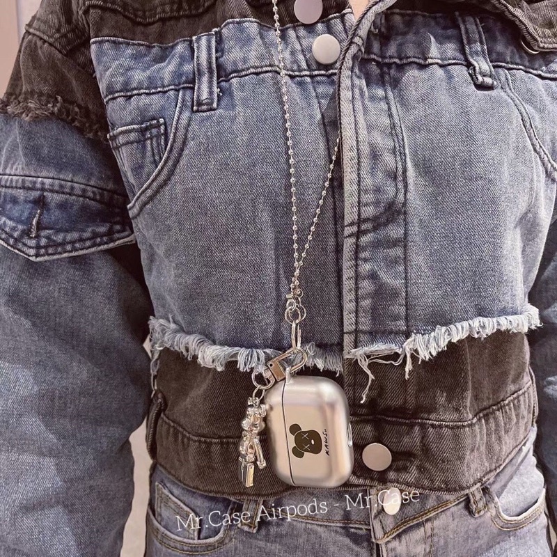 Case Airpods 1/2 /Pro Vỏ Ốp Tai Nghe Hình Kaws Màu Đen Siêu Ngầu Tráng Gương Kèm Móc khoá - Mr.Case AirPods