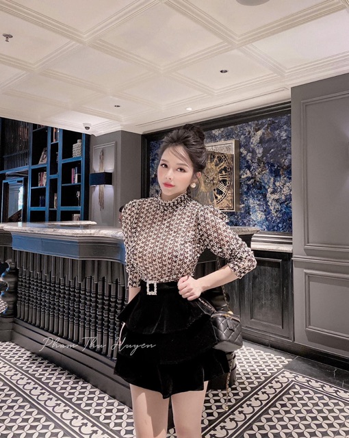 Siêu Phẩm Set áo ren mix chân váy tầng