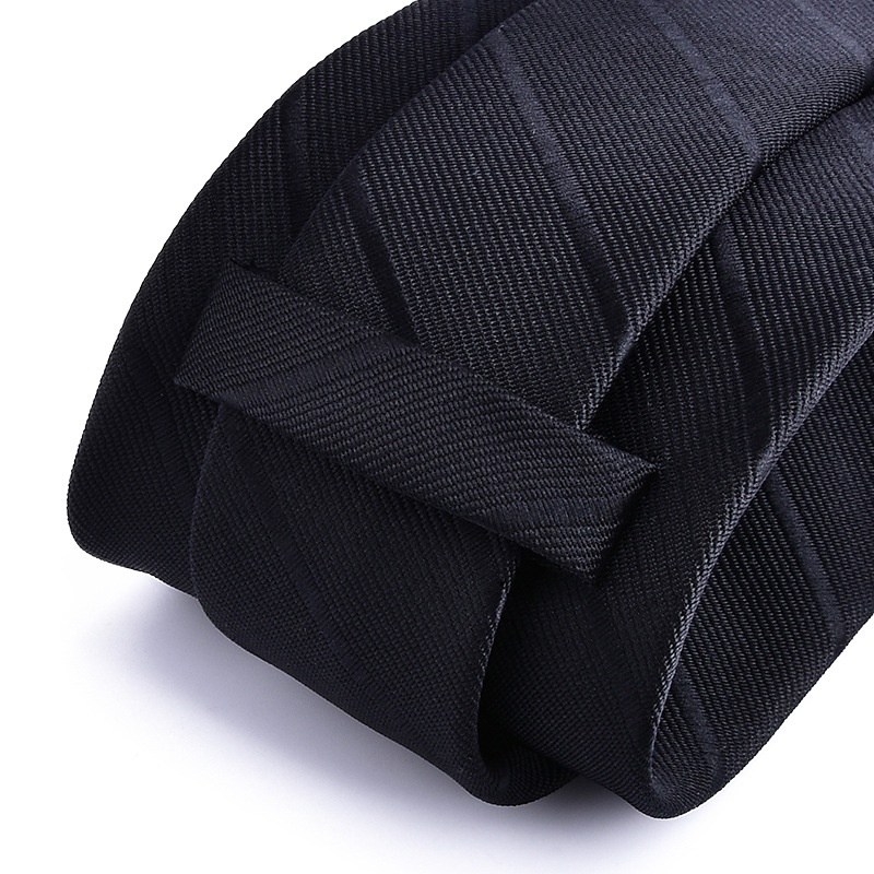 Cà Vạt Nam Bản Rộng 8CM Họa Tiết Sọc Trắng Đen Lịch Lãm