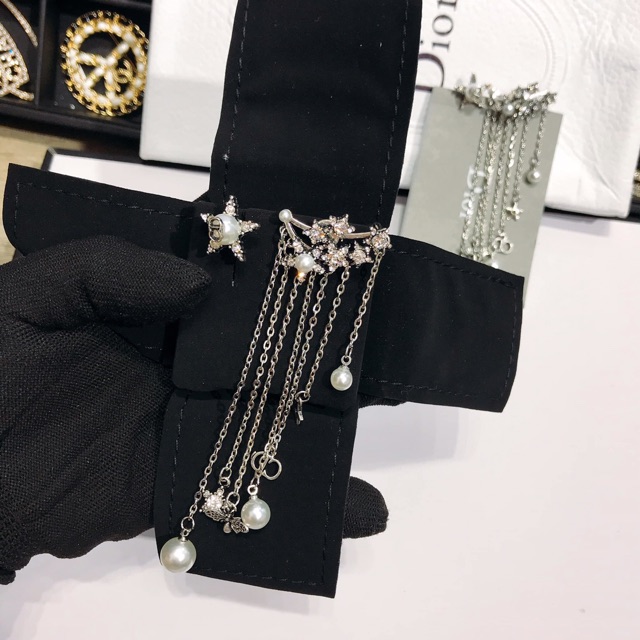 Khuyên tai nữ nhiều kiểu mẫu mã đính đá ngọc lấp lánh hàng cao cấp giá rẻ