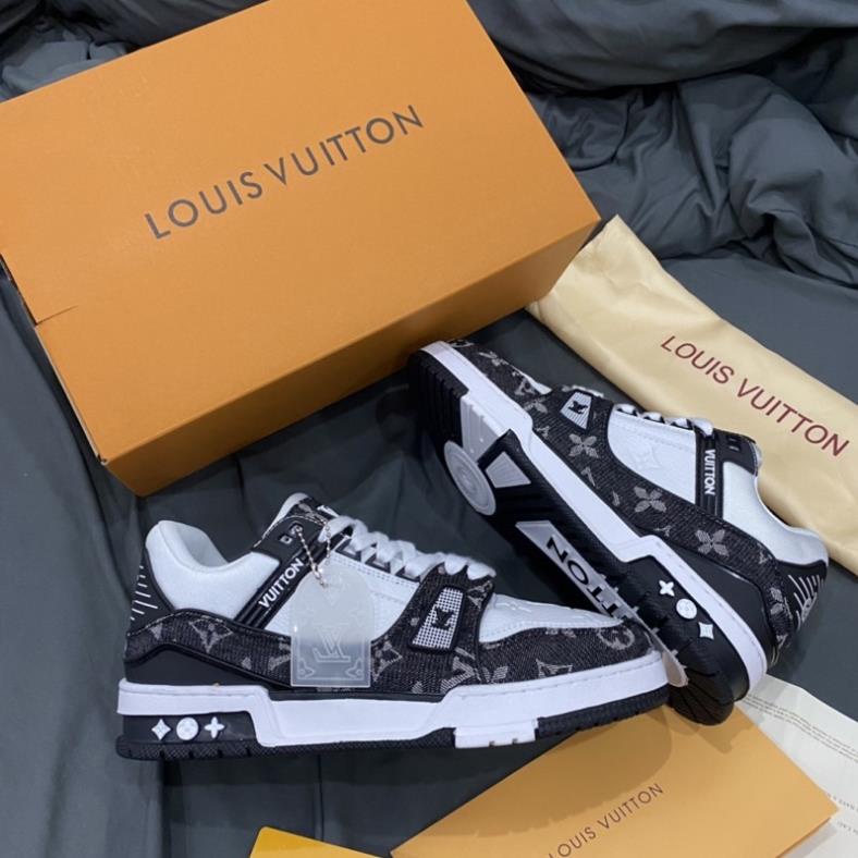 GIÀY L.V TRAINER SNEAKER WHITE BLACK LAI AU