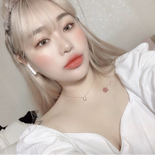 [ HOT ] SON CLIO MELTING DEWY LIPS