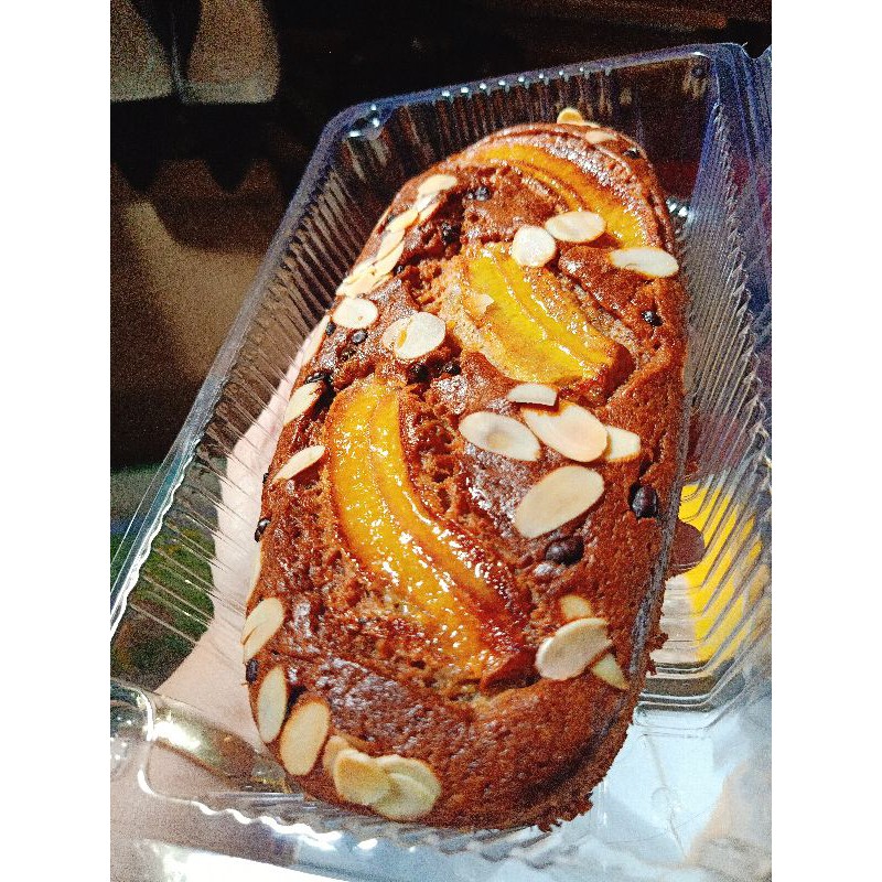 Bánh chuối sô cô la hạnh nhân
