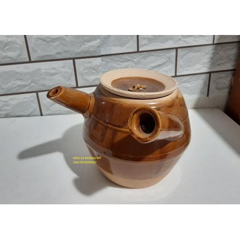 Gốm sứ siêu đất