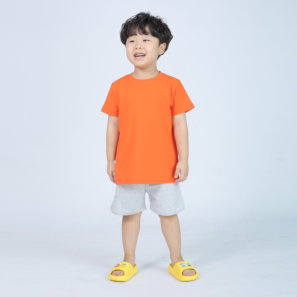 Áo thun bé trai BabyloveGo trơn phong cách basic chất liệu cotton sợi thoáng mát cho bé từ 8kg đến 38kg