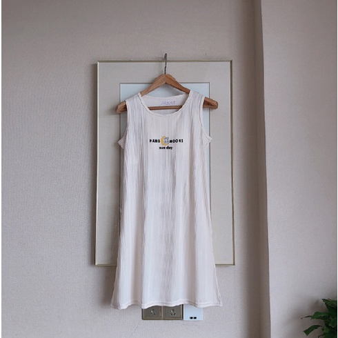 Váy Ngủ Nữ Mặc Ở Nhà Có Đệm Ngưc Phong Cách Thương Cho Mùa Hè Vải Co Giãn 4 Chiều | BigBuy360 - bigbuy360.vn