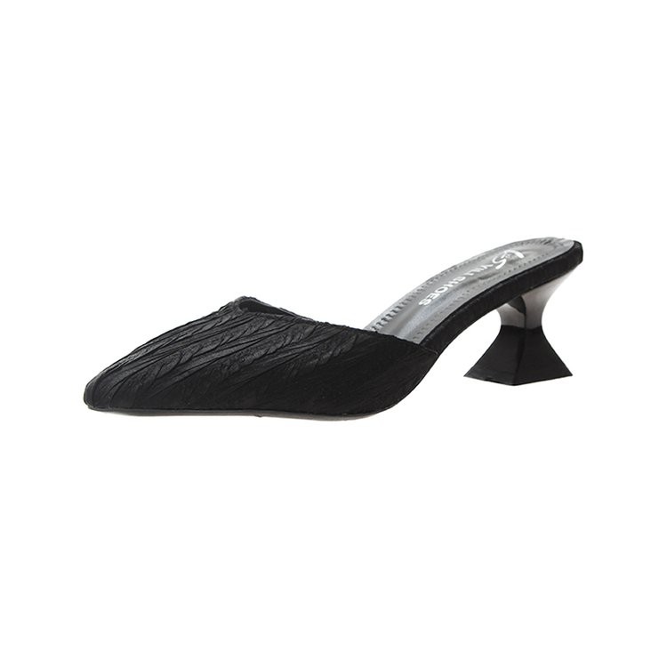 Sục mũi nhọn đế cao 5cm mã 663